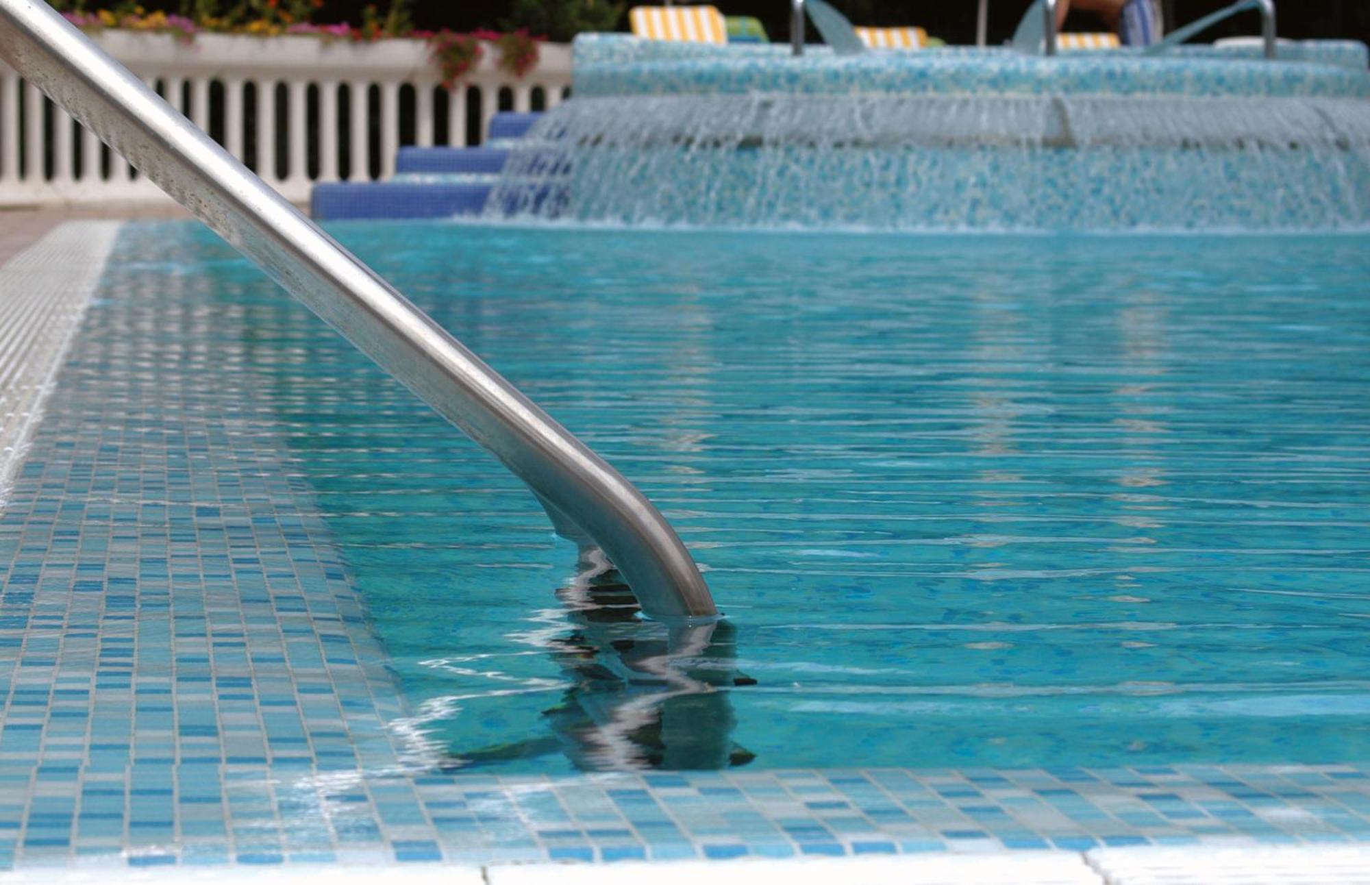 Hotel Smeraldo ลาซีเซ ภายนอก รูปภาพ